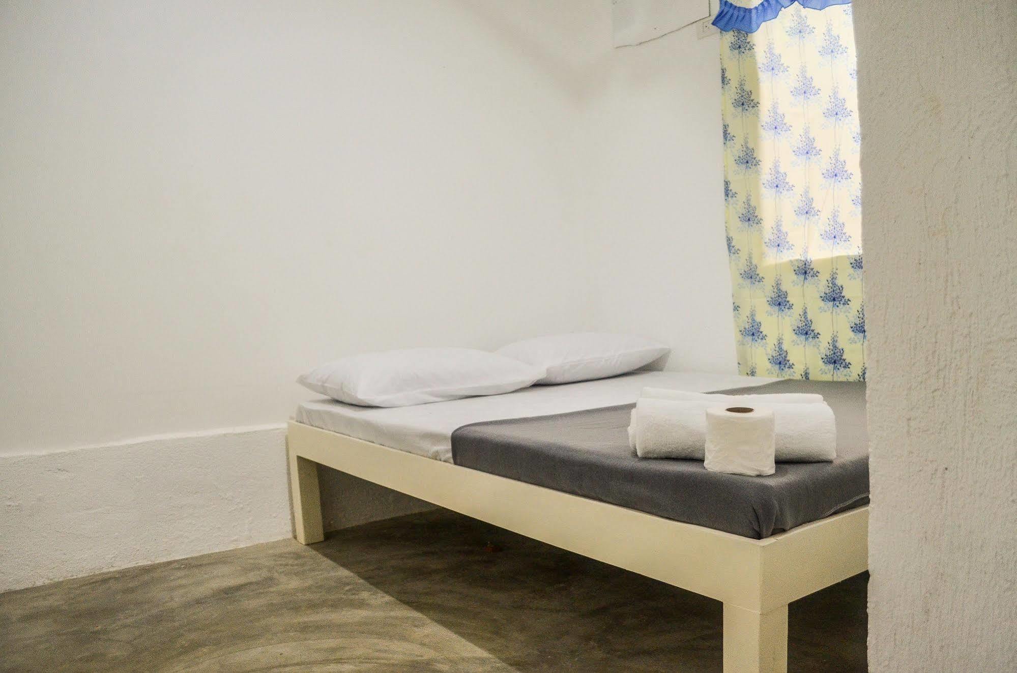 Dormitelsph El Nido Hostel Eksteriør bilde